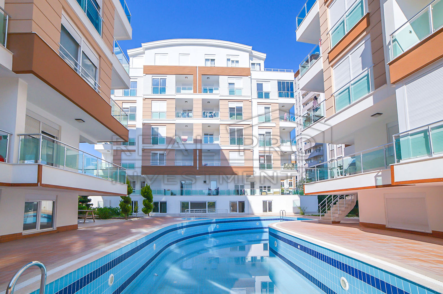 Antalya Konyaaltı�nda güzel bir rezidenste ucuz ve geniş dubleks daire